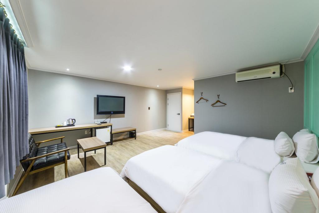 Ost Hotel Chuncheon Exterior foto