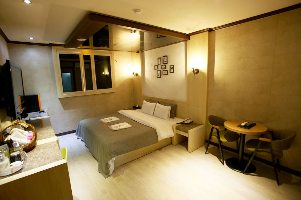 Ost Hotel Chuncheon Exterior foto