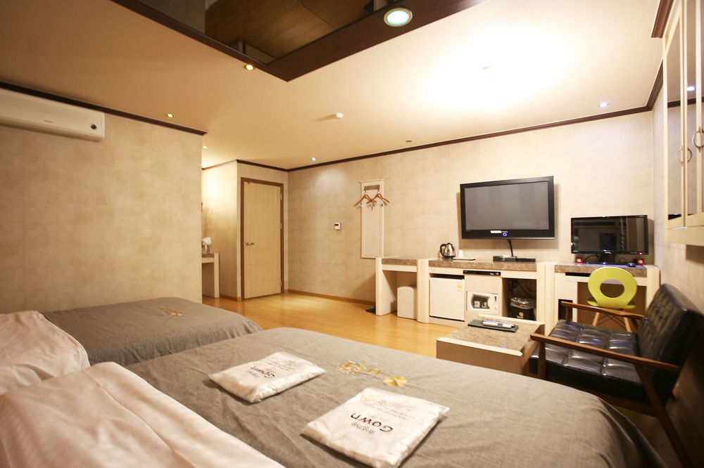 Ost Hotel Chuncheon Exterior foto